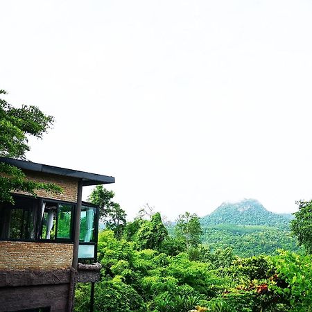 Keeree Loft Resort Thong Pha Phum Luaran gambar