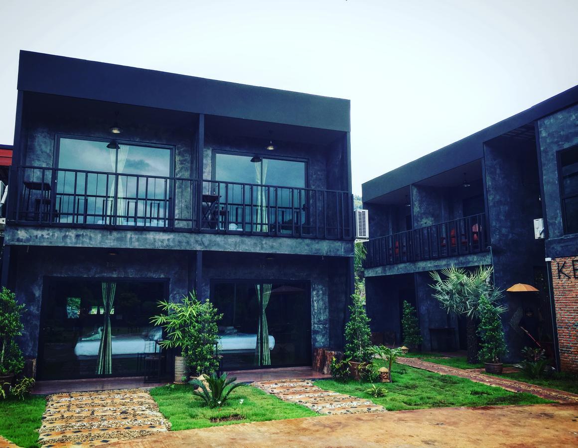 Keeree Loft Resort Thong Pha Phum Luaran gambar
