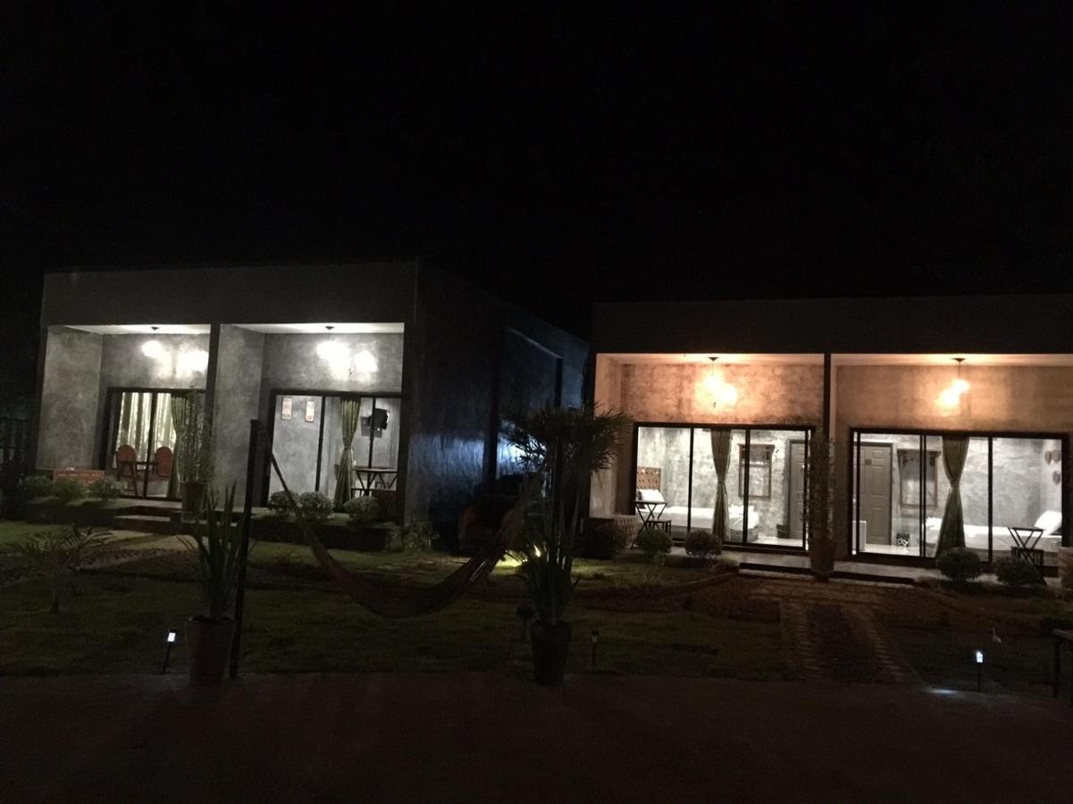 Keeree Loft Resort Thong Pha Phum Luaran gambar